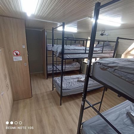 Friends Hostel Chisinau Bagian luar foto